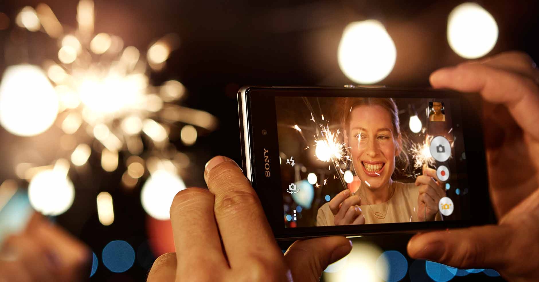 Capture the best blur-free images with the Xperia Z1 camera phone.