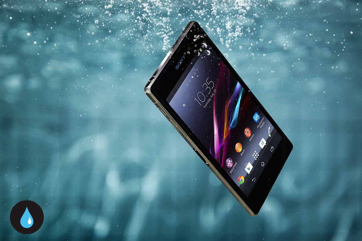 The Xperia Z1 has an IP55/IP58 rating – it’s waterproof and dust resistant.