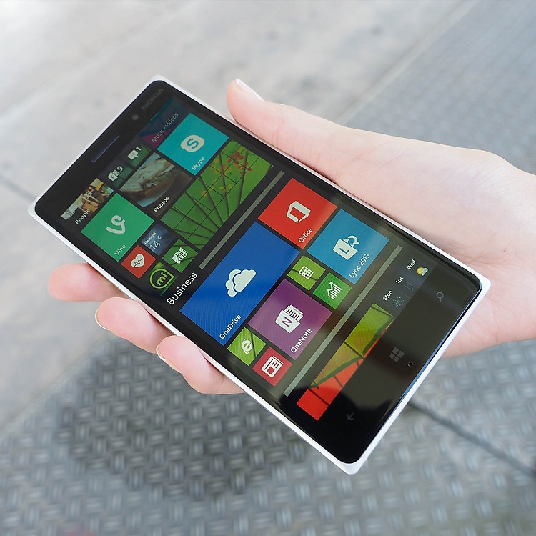 Lumia-830-windows
