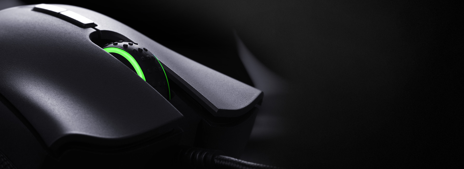 https://assets.razerzone.com/eeimages/products/25919/deathadder-elite-ups-3.jpg