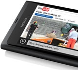 Nokia Lumia 800 go from pocket to photo to Facebook in seconds