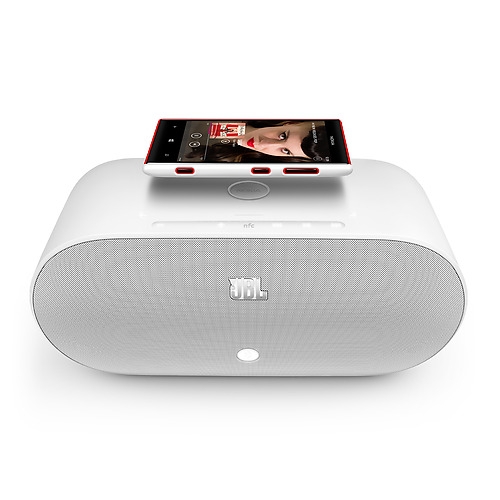 Nokia Lumia 720 Nokia Mix Radio with JBL PowerUp Wireless Charging Speaker for Nokia