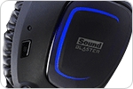 Illuminated earcups with onboard controls